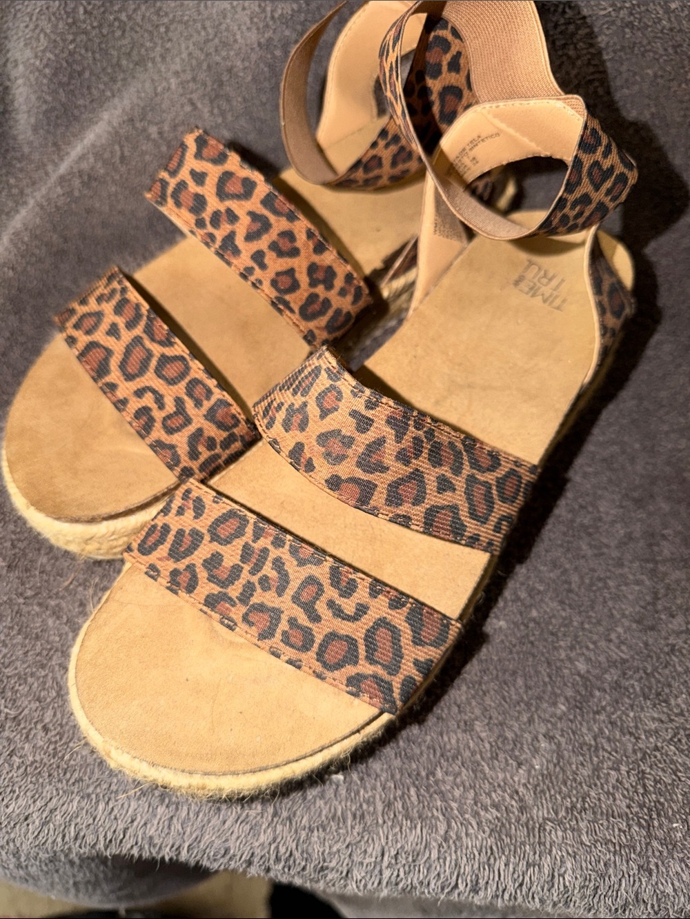 Time and Tru Leopard Print Espadrille Platform Sandals - Brown/Black - Picture 4 of 4